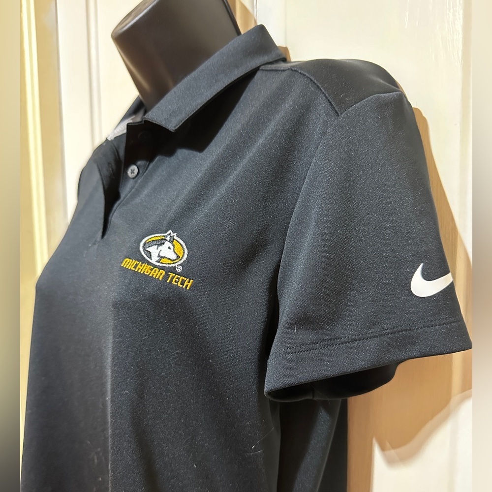 Nike Dryfit Michigan Tech polo